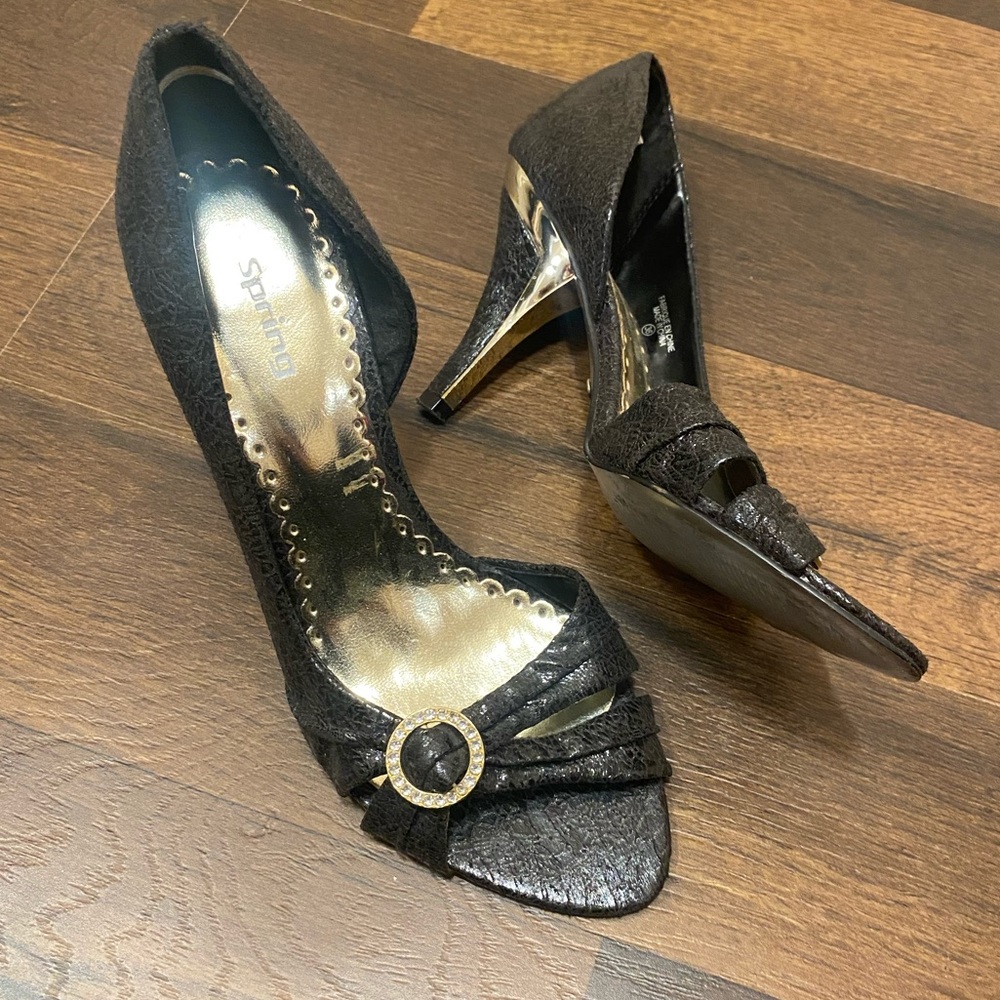 Spring Heeled Sandals - Picture 2 of 4
